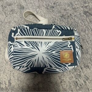 Jana Lam Denim & Seaflower